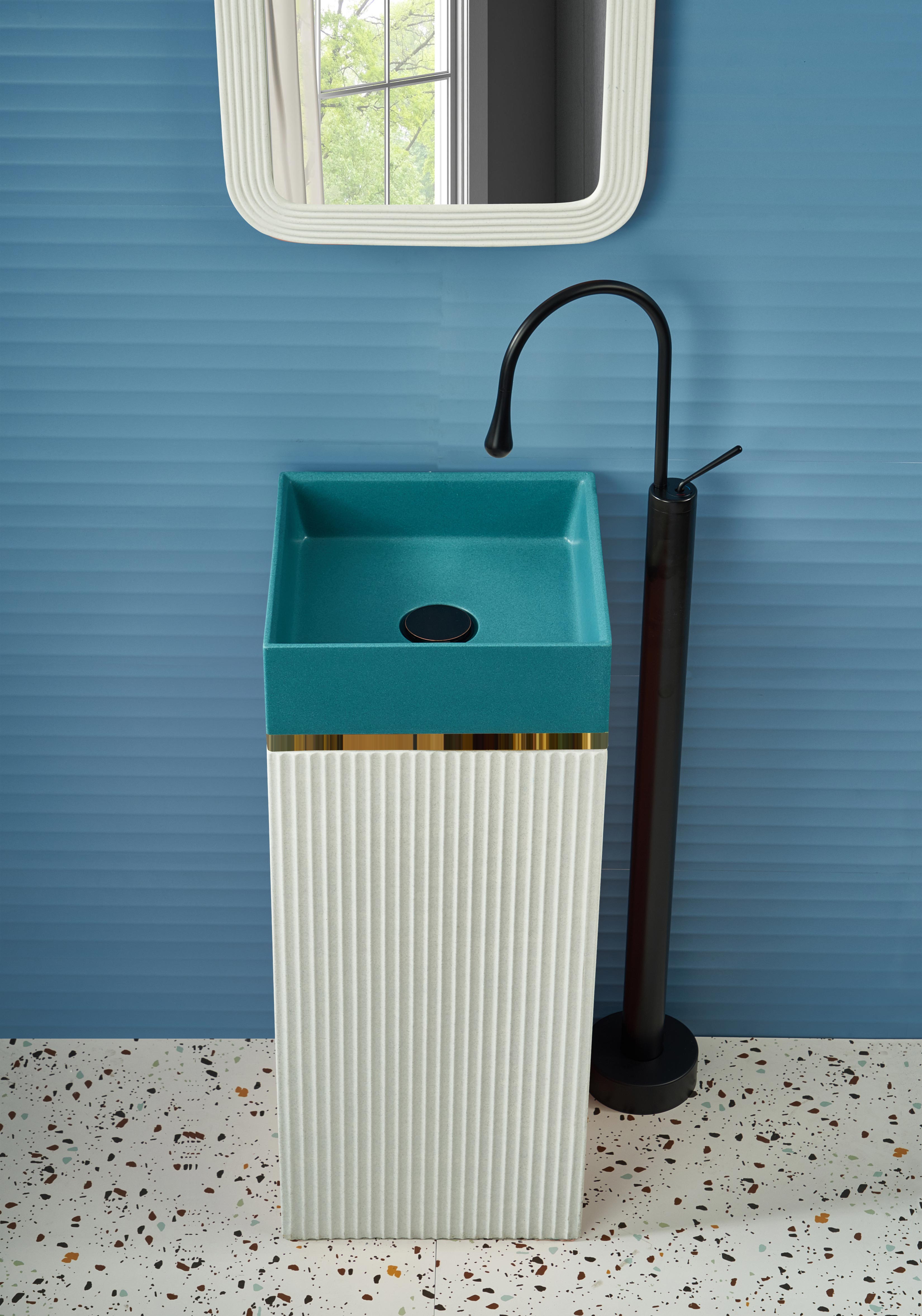 Marbo Fluted Bastion |  EQAS-017