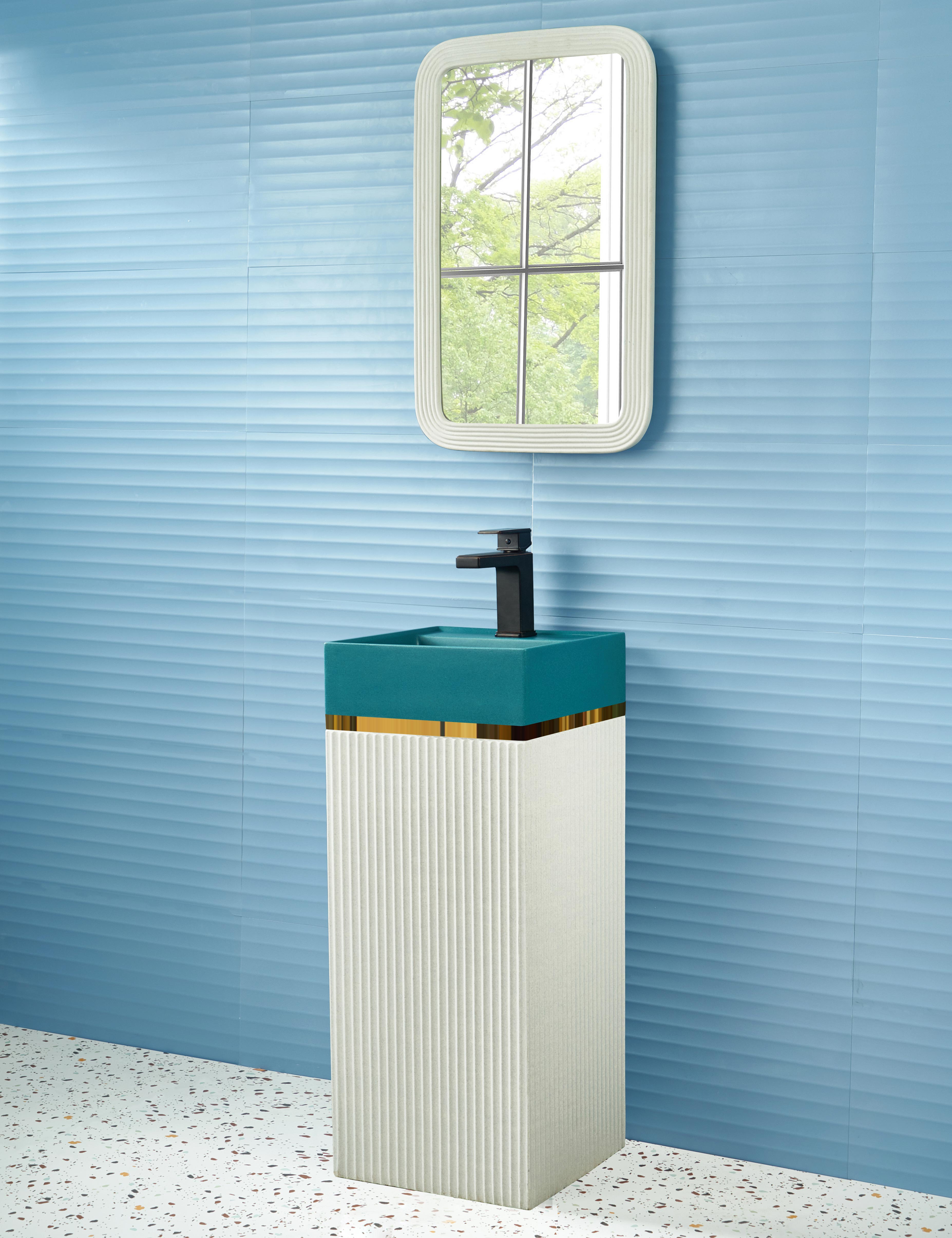 Marbo Fluted Bastion |  EQAS-017