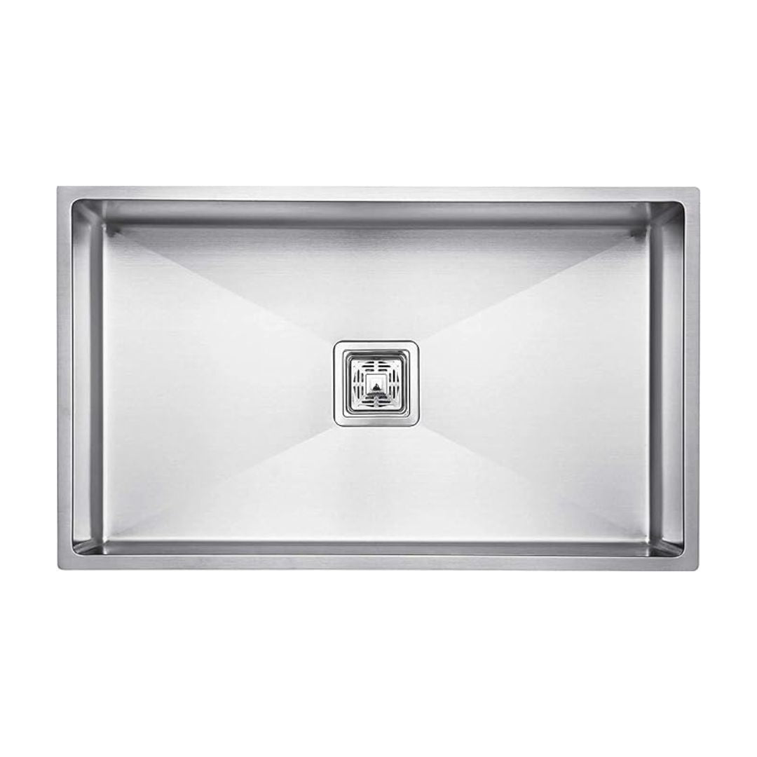 Stainless steel kitchen sink on a PURPOSE FOR HOME KITCHEN,RESTAURENT