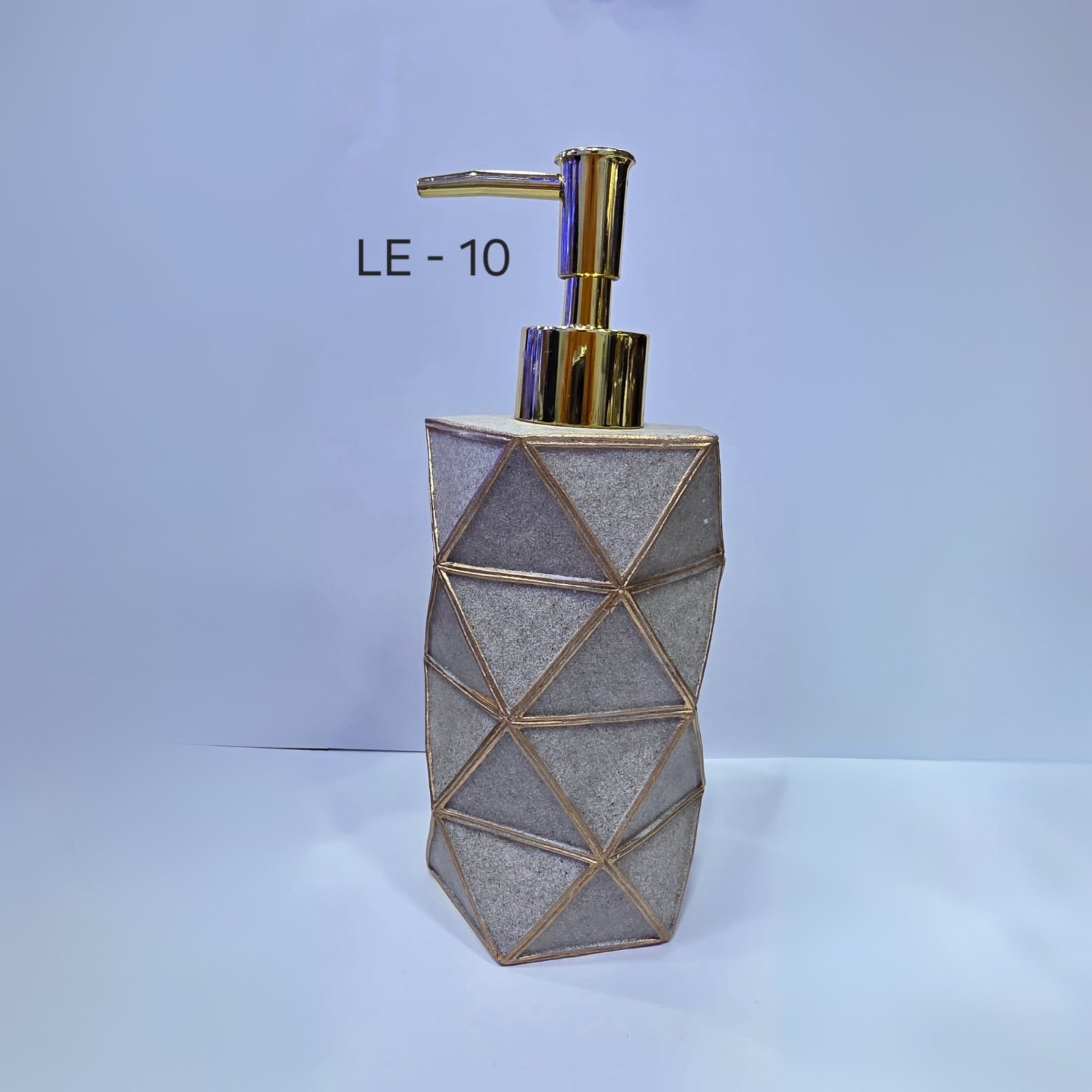 PREMIUM LIQUID DISPENSER