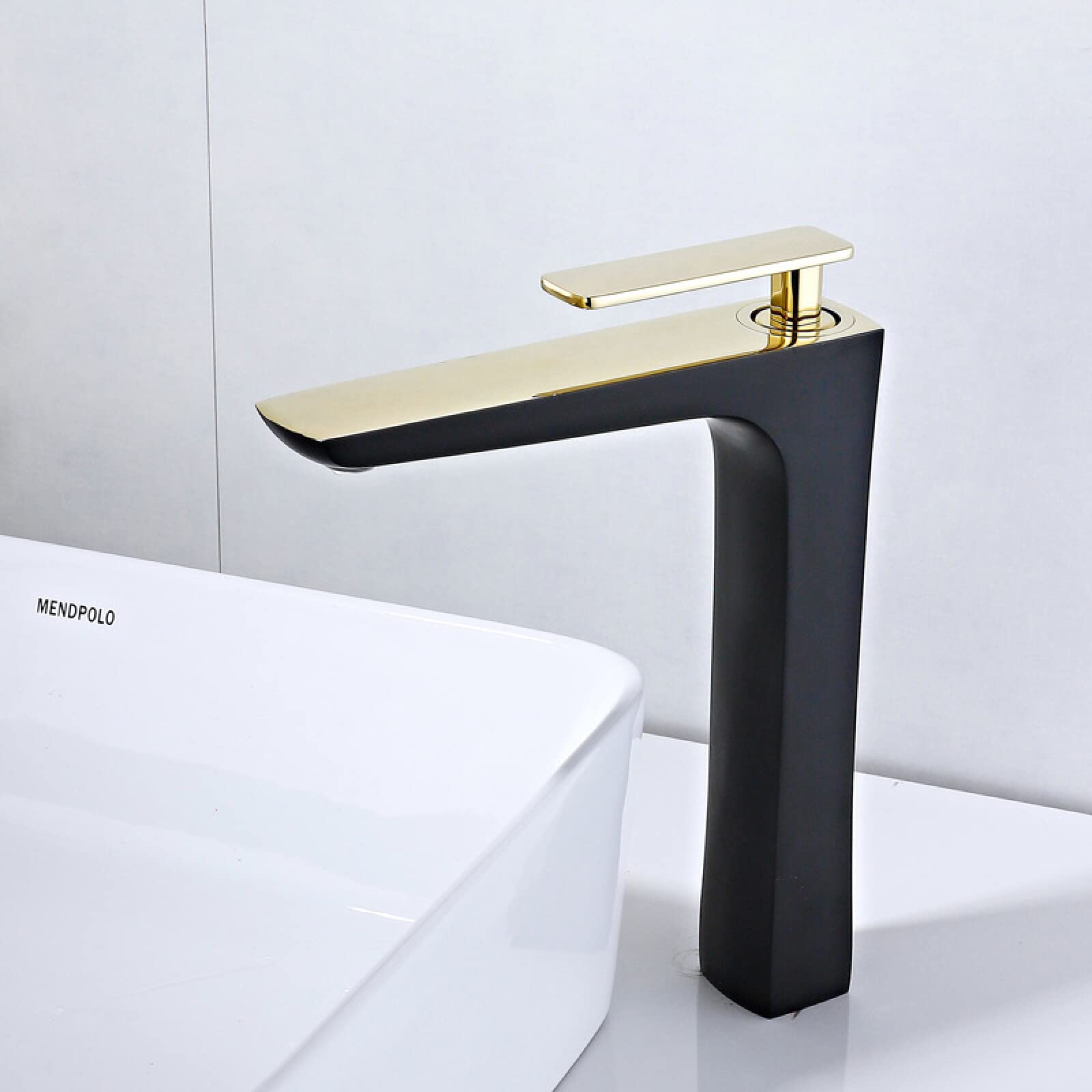 MARBO GOLD&BLACK MATT FAUCET | NF2245